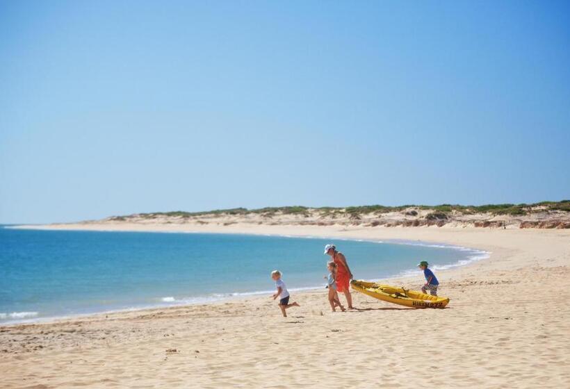 בית מלון כפרי Eco Beach Wilderness Retreat