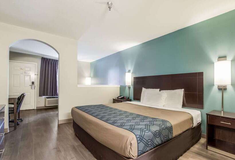 בית מלון כפרי Econo Lodge Inn & Suites I 65