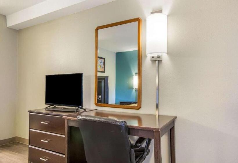 בית מלון כפרי Econo Lodge Inn & Suites I 65