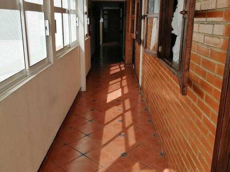 هتل El Refugio