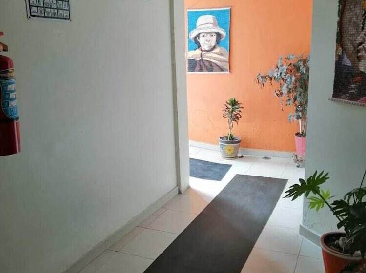هتل El Refugio