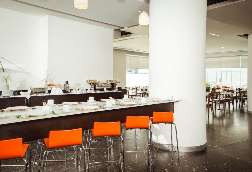 Fotos del hotel Fiesta Inn Monterrey Tecnologico:  3