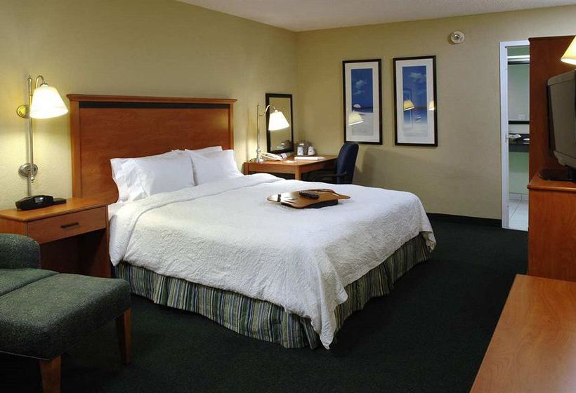 ホテル Quality Inn Central Clearwater Beach