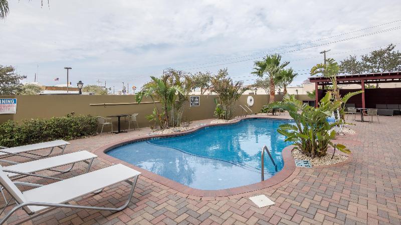 هتل Holiday Inn   Brownsville, An Ihg