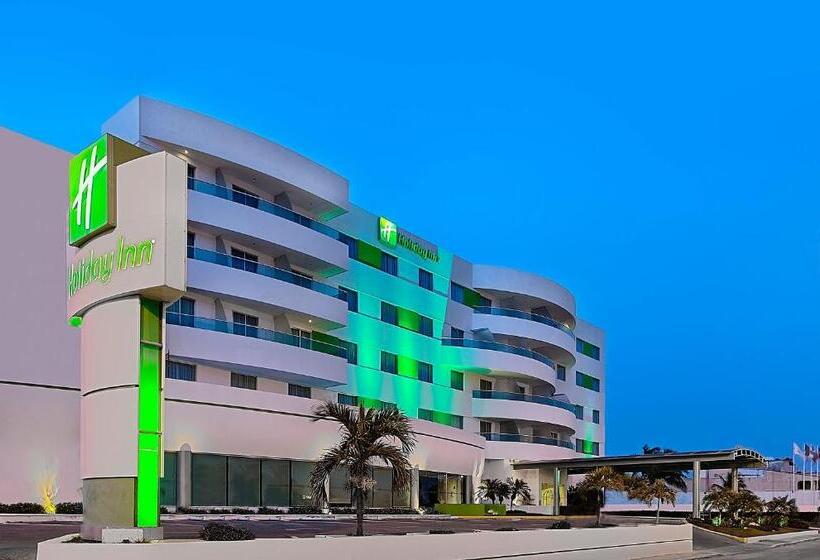 Отель Holiday Inn Campeche