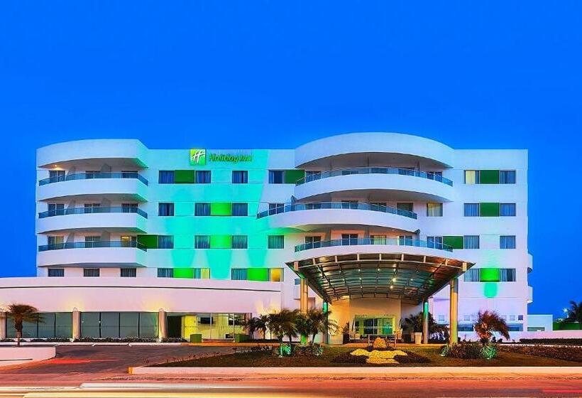 هتل Holiday Inn Campeche