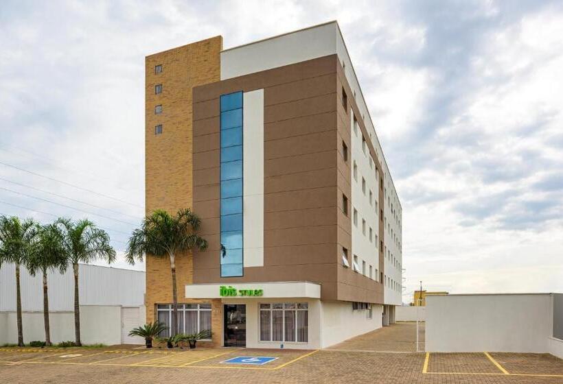 هتل Golden Tower Express Araraquara By Fênix Hotéis