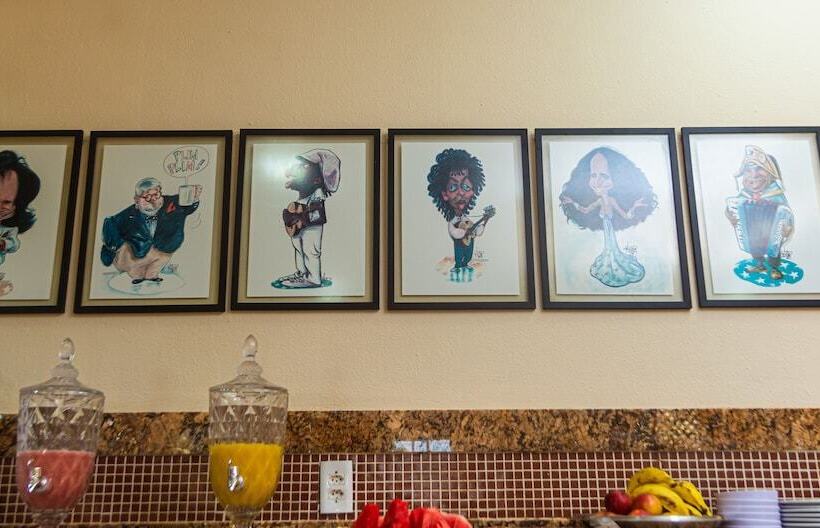 هتل Kalamari Beach