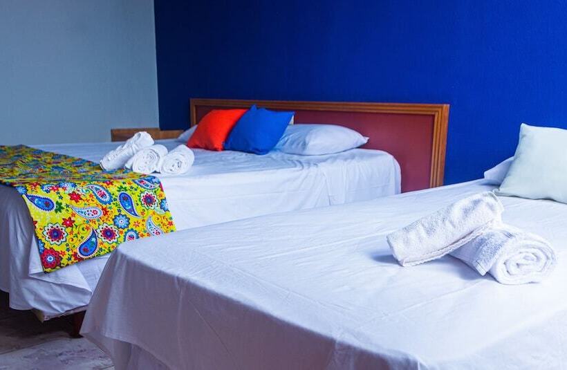 هتل Kalamari Beach