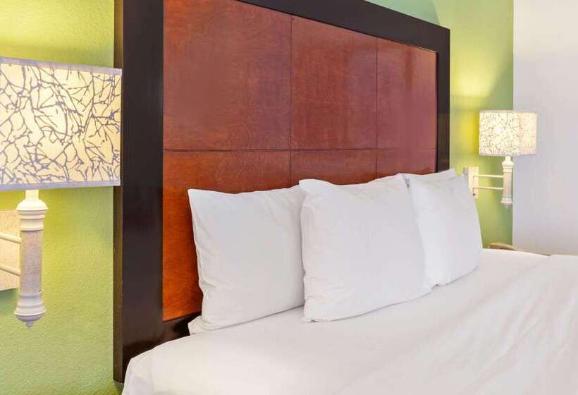 هتل La Quinta By Wyndham Cd Juarez Near Us Consulate
