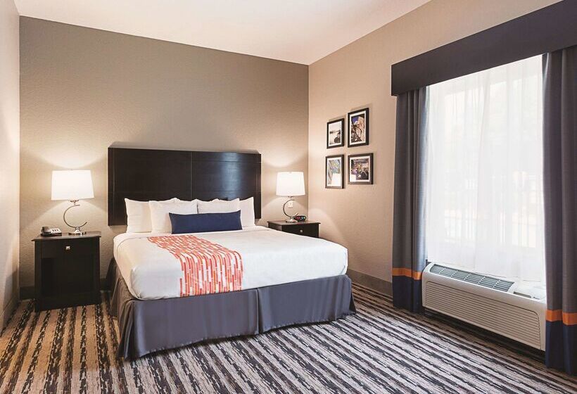 Отель La Quinta By Wyndham San Antonio Northwest