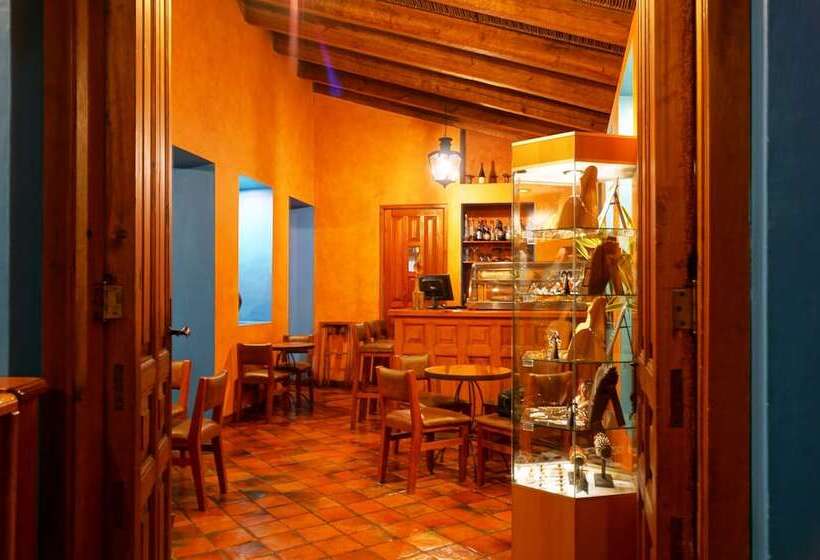 هتل Posada El Paraíso