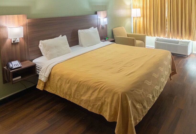فندق Quality Inn Richmond Hill  Savannah I95