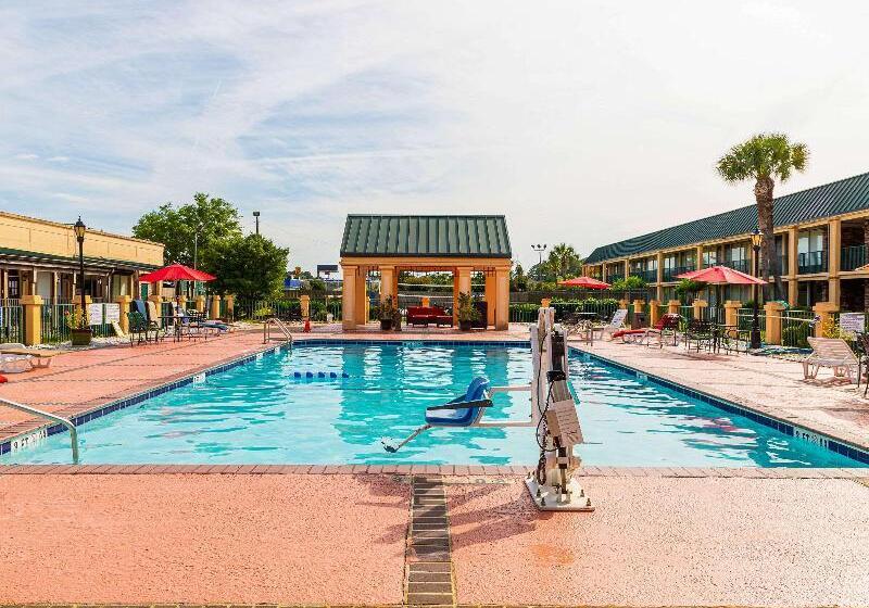 فندق Quality Inn Richmond Hill  Savannah I95