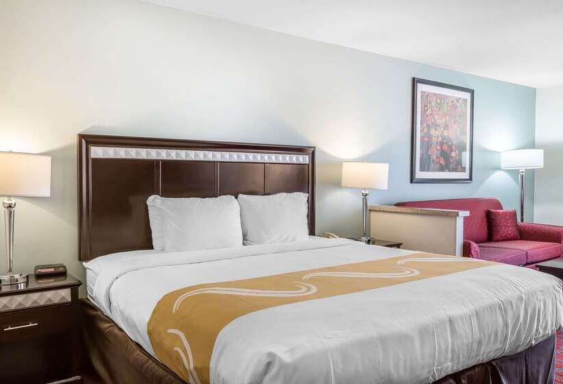 هتل Quality Inn & Suites Irvine Spectrum