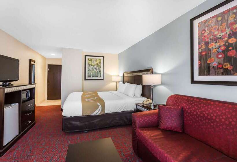 هتل Quality Inn & Suites Irvine Spectrum