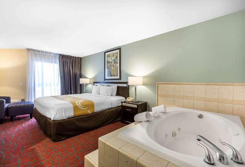 هتل Quality Inn & Suites Irvine Spectrum