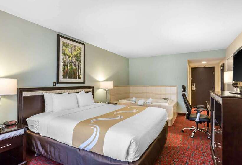 هتل Quality Inn & Suites Irvine Spectrum