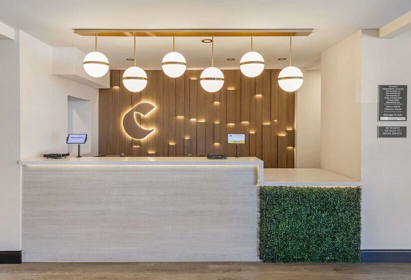 هتل Comfort Inn & Suites Irvine Spectrum