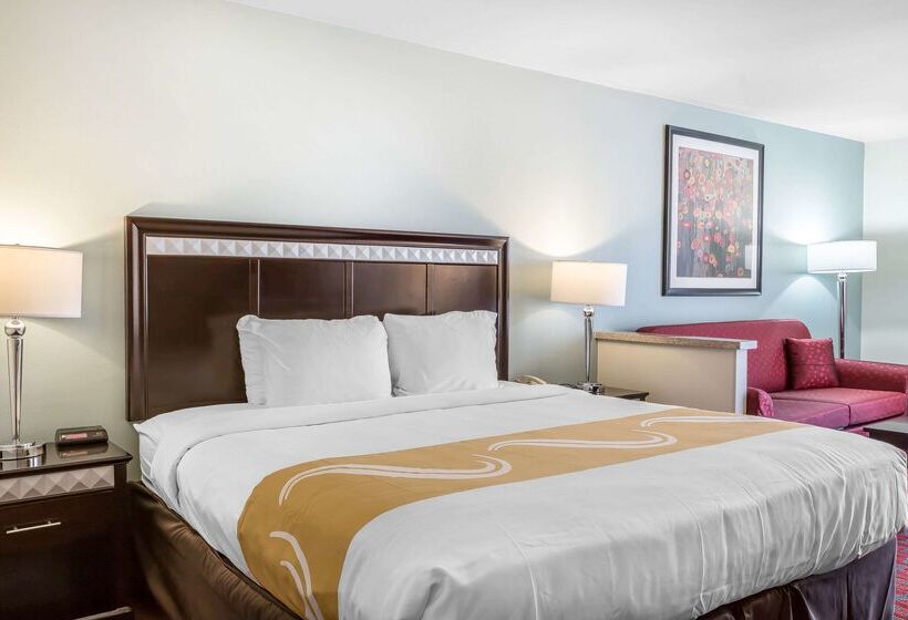 هتل Comfort Inn & Suites Irvine Spectrum