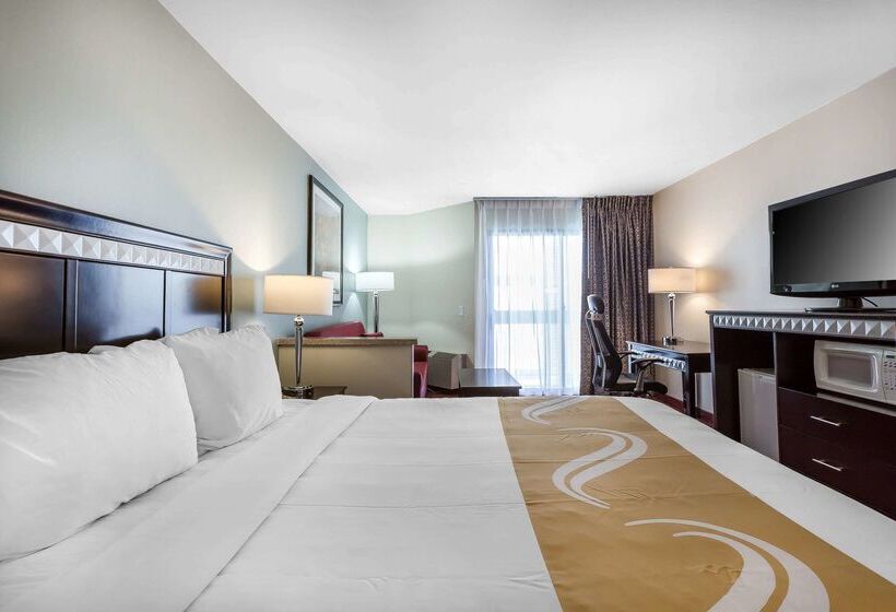 هتل Comfort Inn & Suites Irvine Spectrum