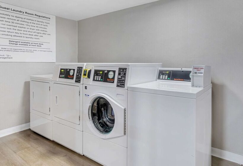 هتل Comfort Inn & Suites Irvine Spectrum