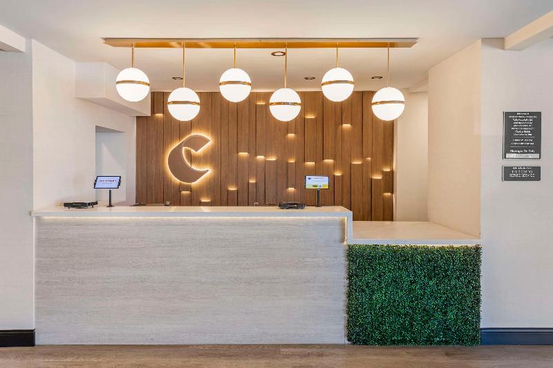هتل Comfort Inn & Suites Irvine Spectrum