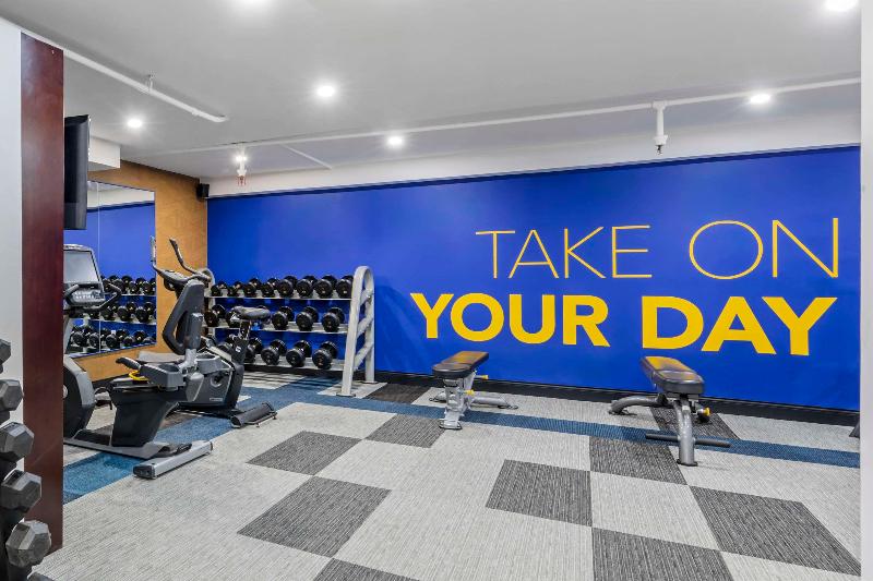 هتل Comfort Inn & Suites Irvine Spectrum