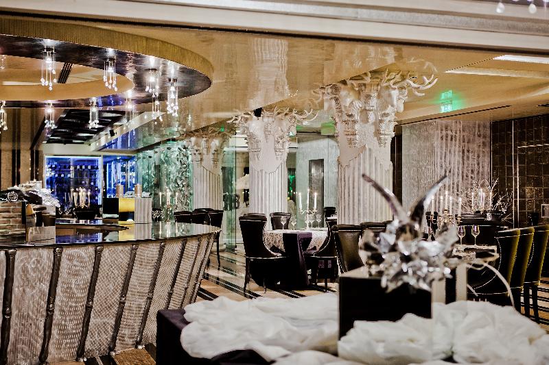 هتل Royal Castle Design & Spa