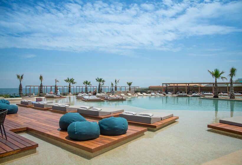 هتل Senseana Sea Side Resort & Aquadventure