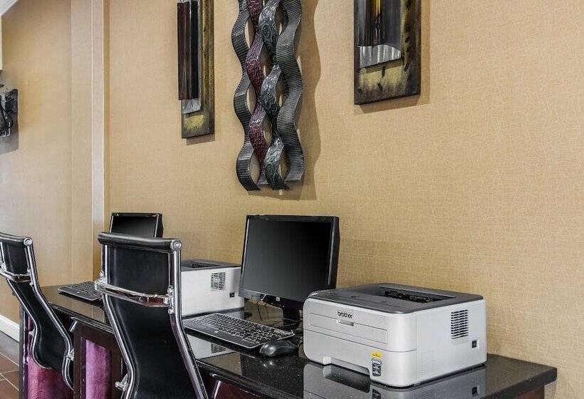 هتل Sleep Inn & Suites Huntsville Near U.s. Space & Rocket Center