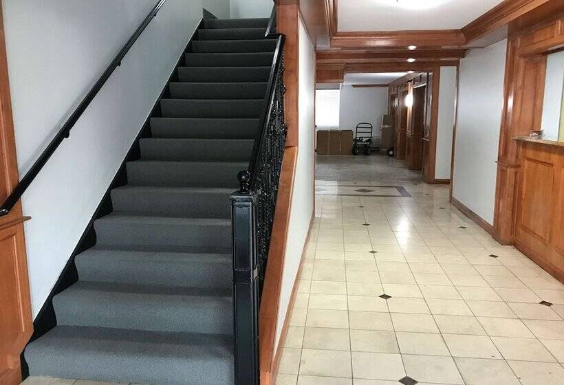 هتل Studio 6 Suites Tupelo, Ms
