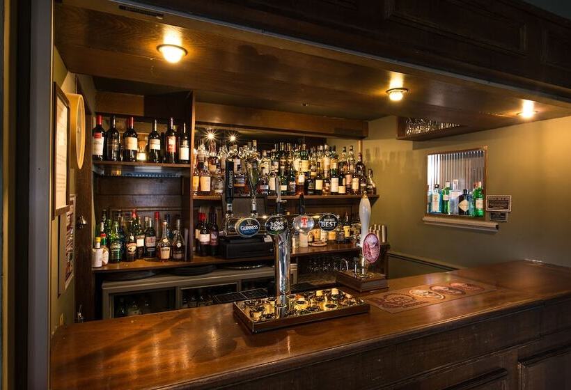 هتل The Glencoe Inn