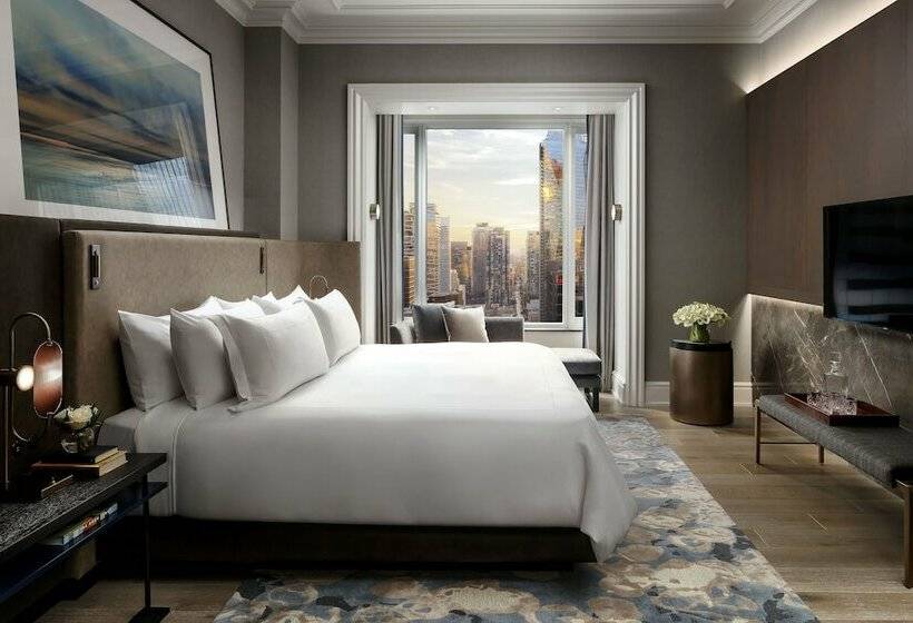 Отель The St. Regis Toronto