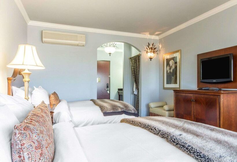 هتل Villa Montes