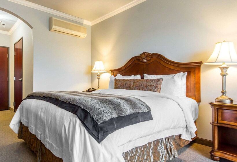 هتل Villa Montes