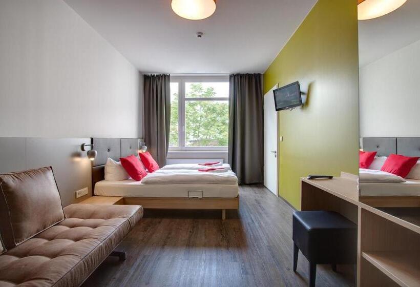 Fotos del hotel Meininger  Berlin Mitte:  4