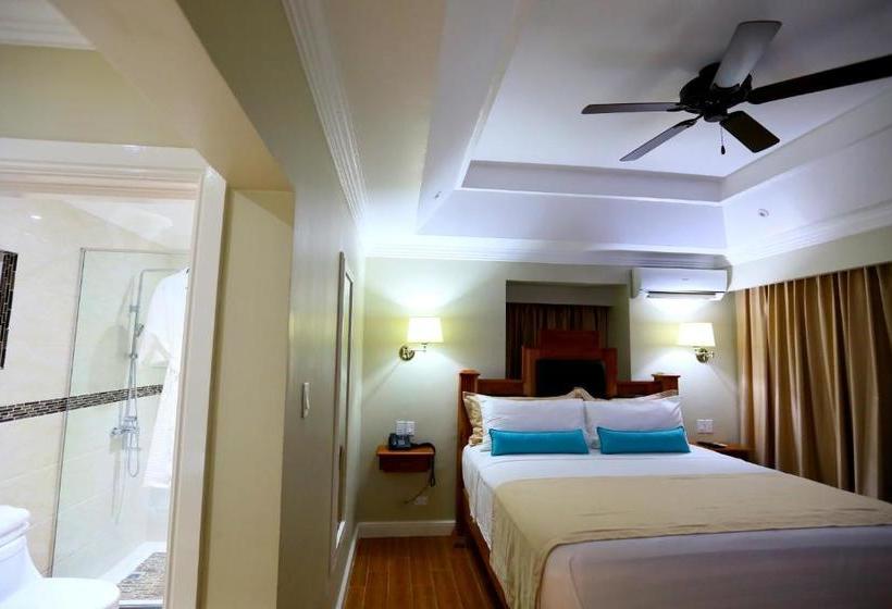 Oasis Resort