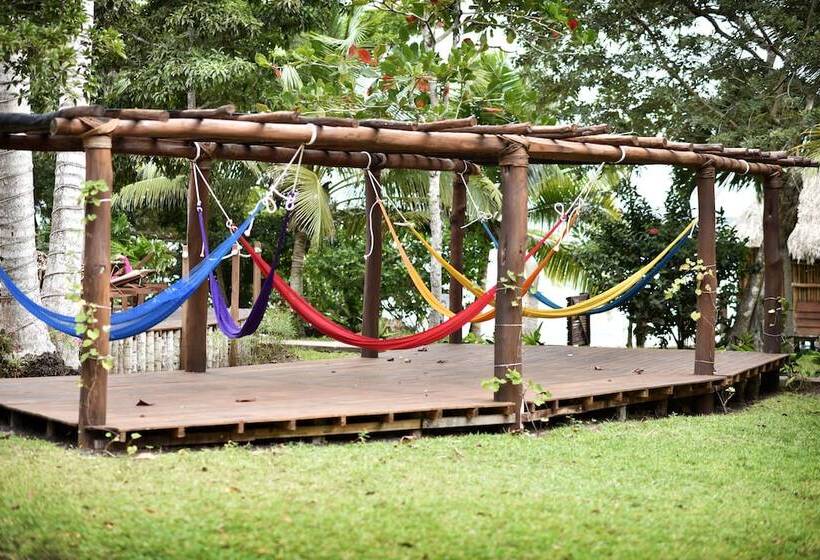 استراحتگاه Rancho Encantado