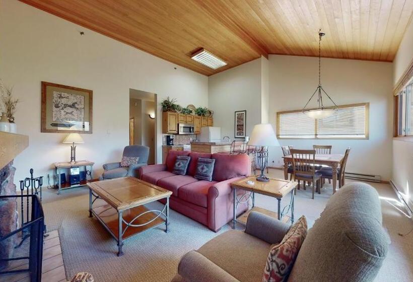 Villas At Snowmass Club