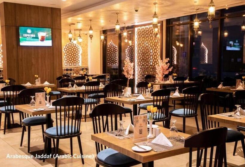 Fotos del hotel Grand Kingsgate Waterfront By Millennium Hotels:  37