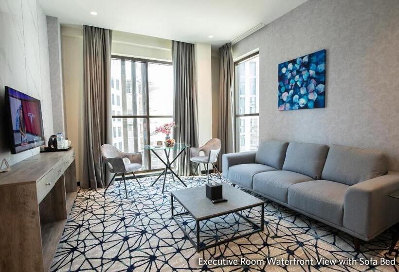 Fotos del hotel Grand Kingsgate Waterfront By Millennium Hotels:  40