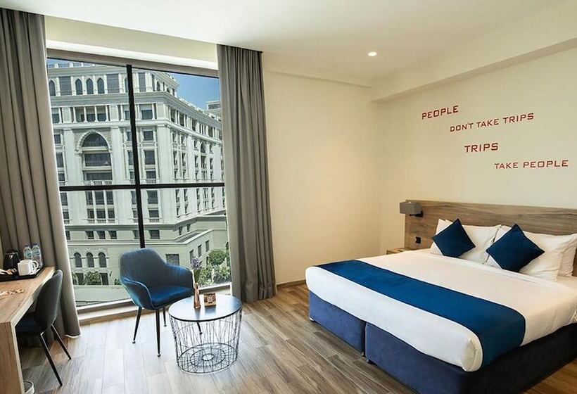 Fotos del hotel Grand Kingsgate Waterfront By Millennium Hotels:  10