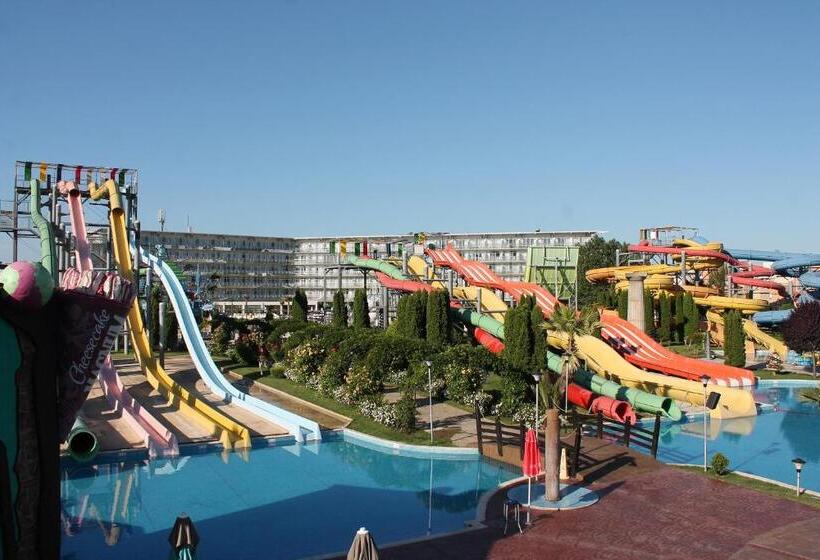 Aqua Nevis Hotel & Aqua Park   All Inclusive