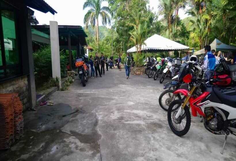 酒店 Lembin Village Sdn Bhd