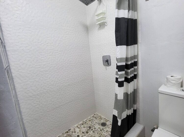 فندق Rachel Land Apartment Suites