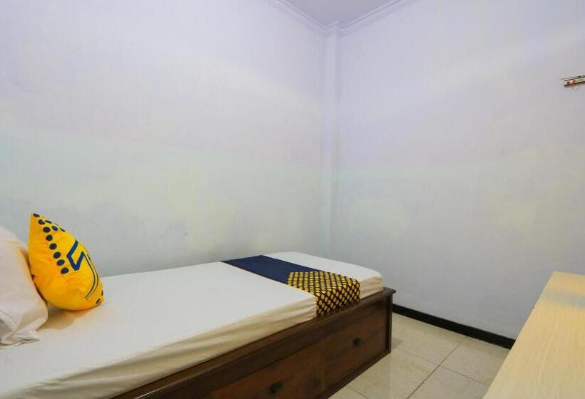 هتل Spot On 2497 Pesona Guest House