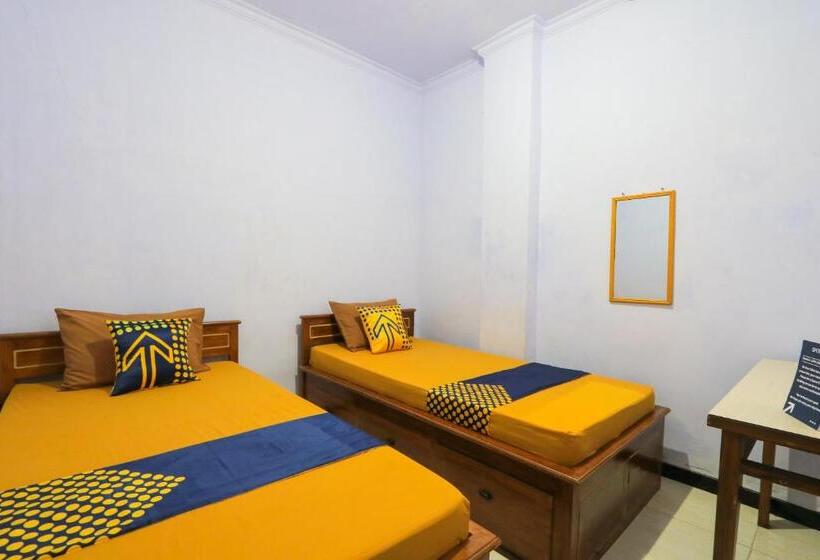 هتل Spot On 2497 Pesona Guest House
