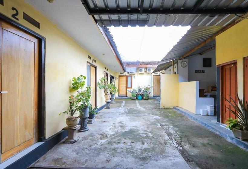 هتل Spot On 2497 Pesona Guest House
