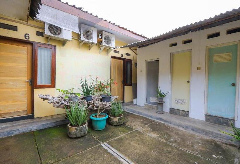 هتل Spot On 2497 Pesona Guest House